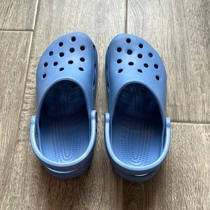 CROCS classic clogs